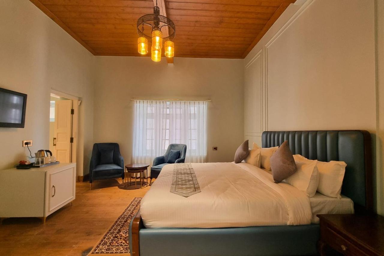 Hotel Crags دالهوزي المظهر الخارجي الصورة