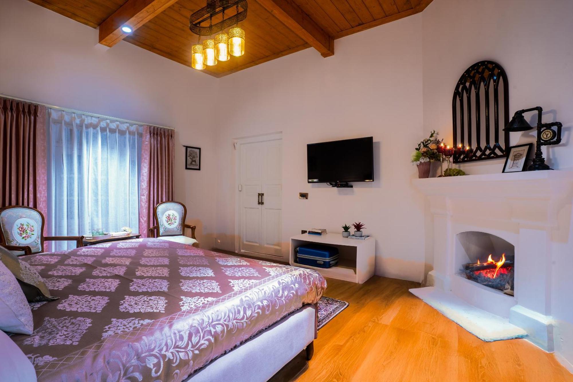 Hotel Crags دالهوزي المظهر الخارجي الصورة